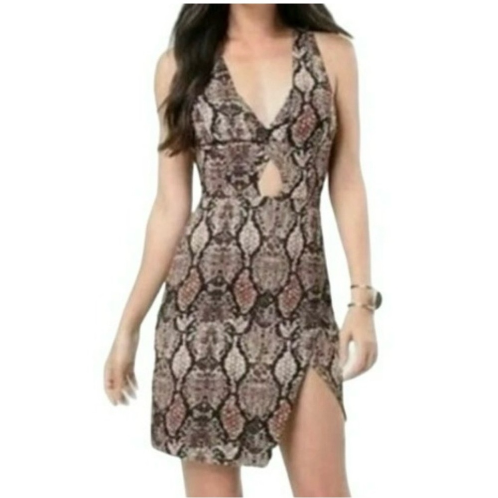 bebe X NAVEN Sleeveless Animal Print Mini Dress Cutout Faux Wrap Size 2